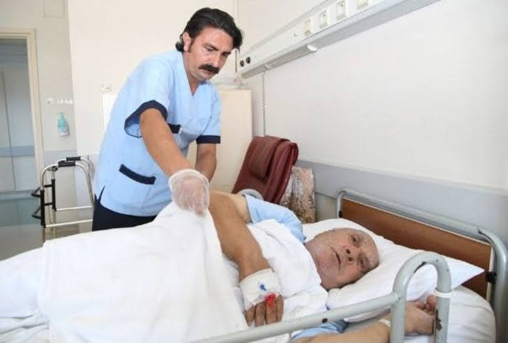 Adana Hasta Refakatçisi